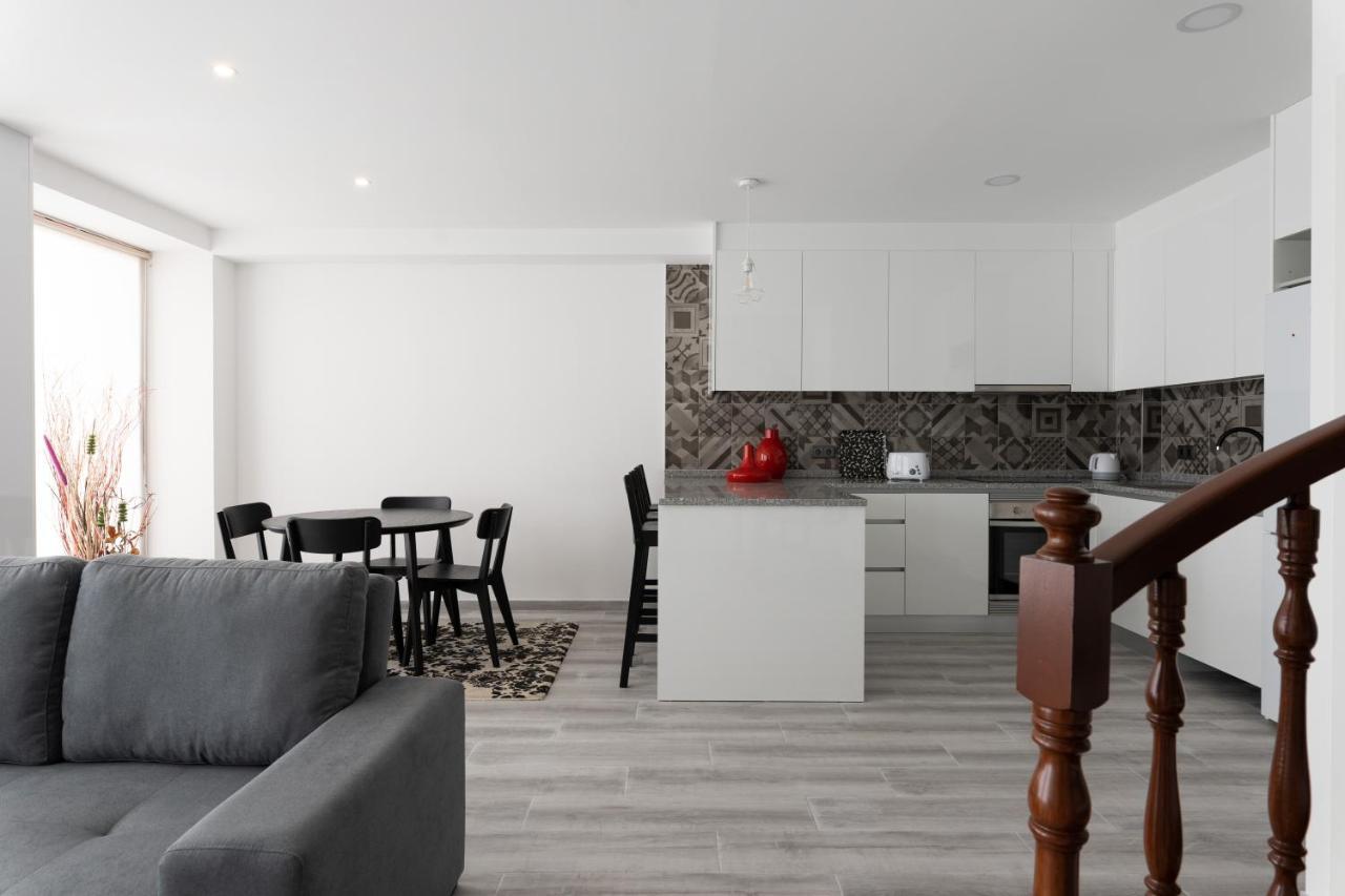 Lua Azul Apartamento Appartamento Vila Nova de Gaia Esterno foto